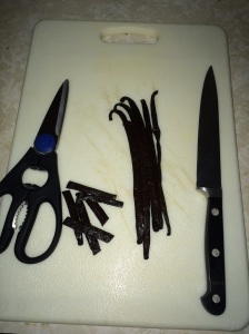 You can slice up vanilla beans, but cutting them with kitchen scissors is even faster.